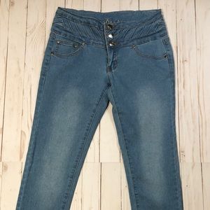 Mid rise skinny jeans